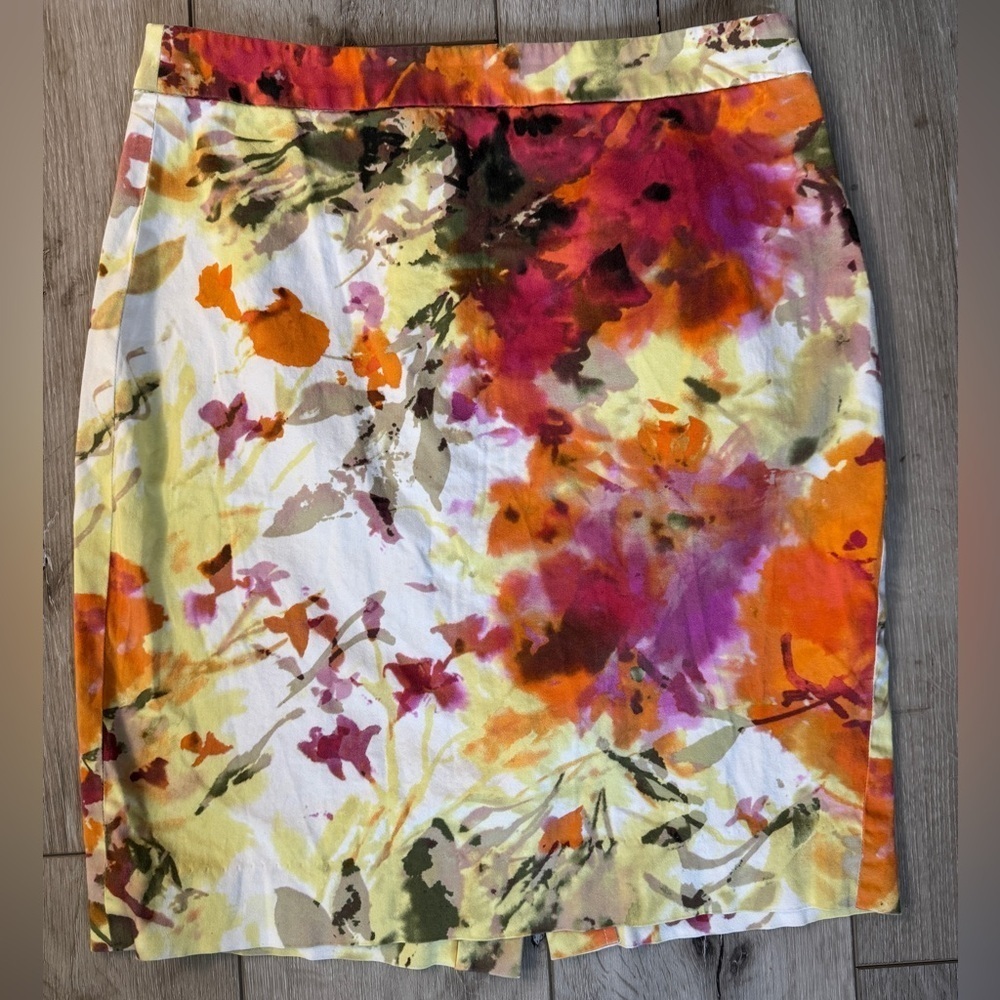 J. Crew Orange Pink Floral Pencil Skirt Cocktail Size 4.